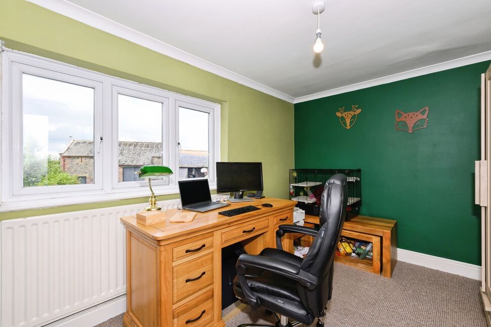Study / Bedroom 3