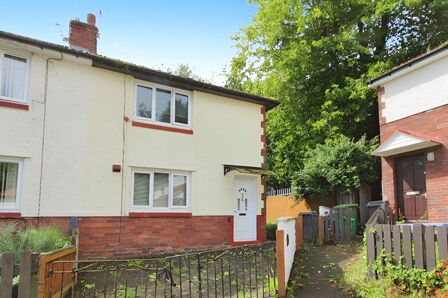 Shady Grove Road, 2 bedroom Semi Detached House to rent, £600 pcm