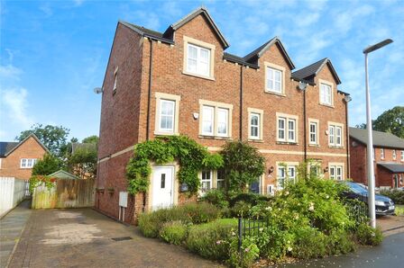 3 bedroom End Terrace House for sale