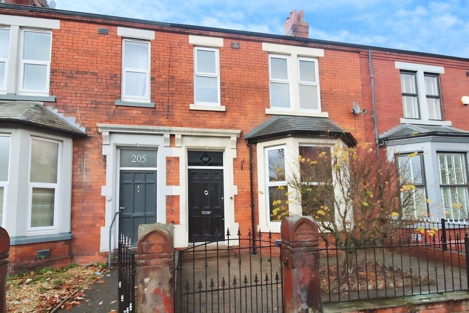 Main image of 4 bedroom Mid Terrace House to rent, Warwick Road, Carlisle, Cumbria, CA1