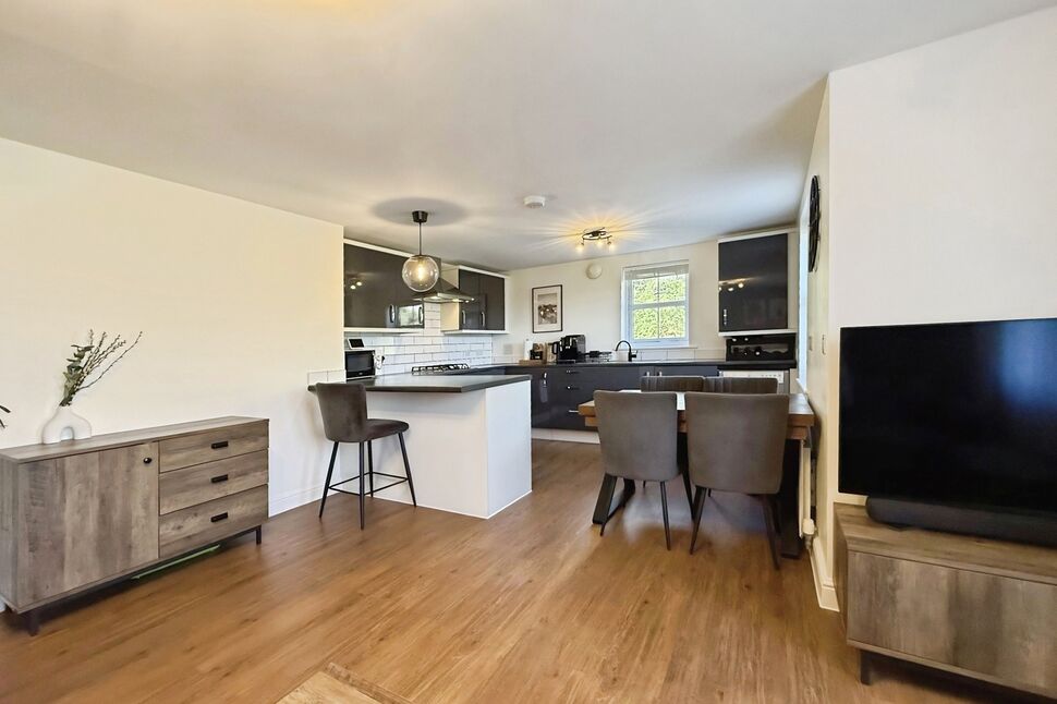 Living / Kitchen / Diner