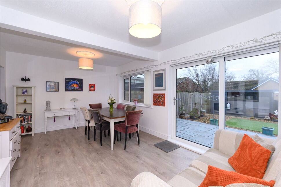 Sitting / Dining Room