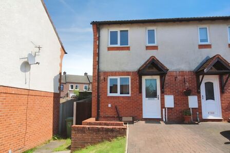 Fulford Walk, 2 bedroom End Terrace House to rent, &pound;875 pcm