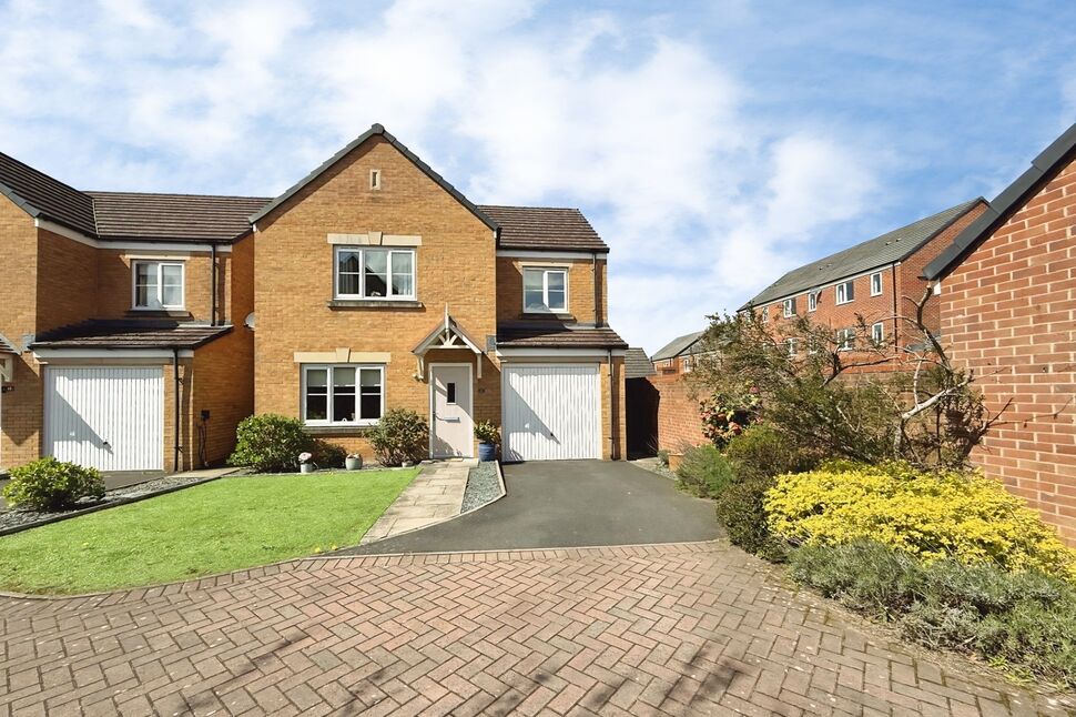 Main image of 4 bedroom Detached House for sale, Brackenleigh Close, Carlisle, Cumbria, CA2