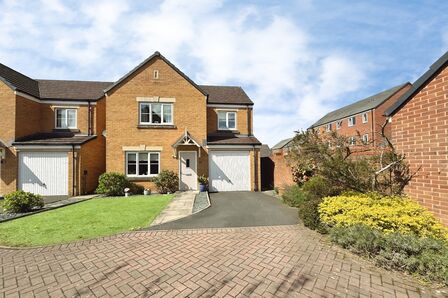 Brackenleigh Close, 4 bedroom Detached House for sale, &pound;280,000