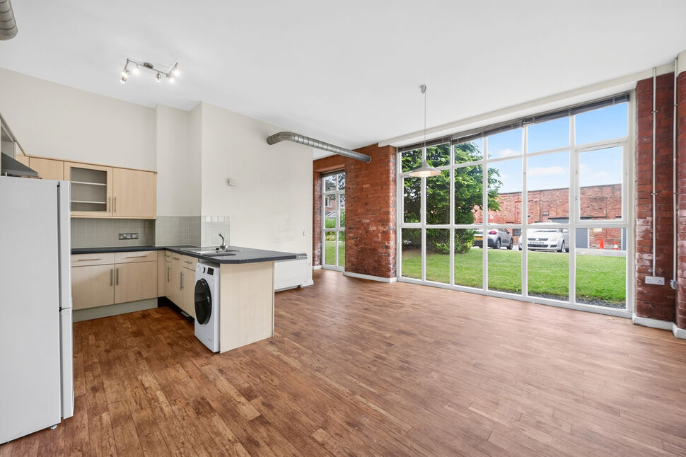 Living / Kitchen / Diner