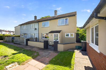 Oaklands Drive, 3 bedroom Semi Detached House for sale, &pound;200,000