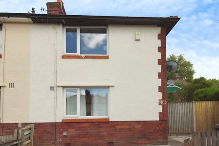 Stanhope Road, 2 bedroom Semi Detached House to rent, &pound;750 pcm