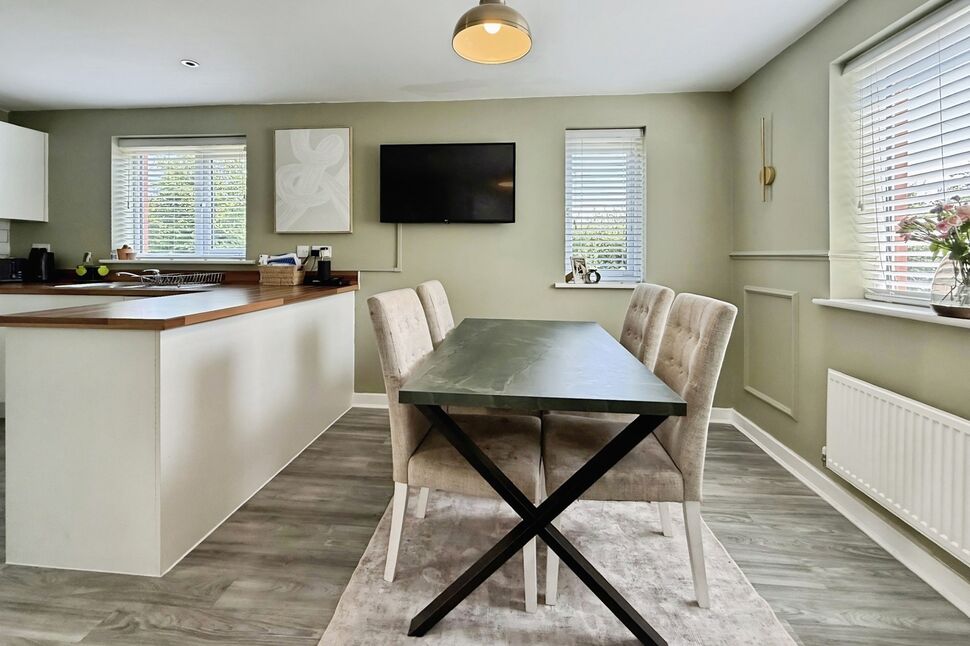 Kitchen / Diner