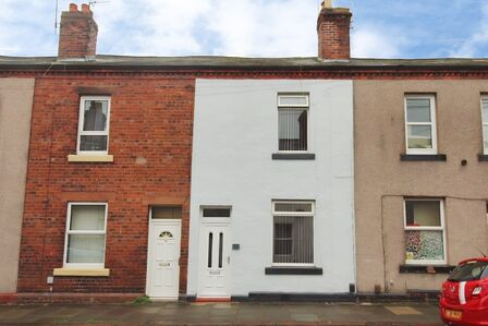 2 bedroom Mid Terrace House to rent