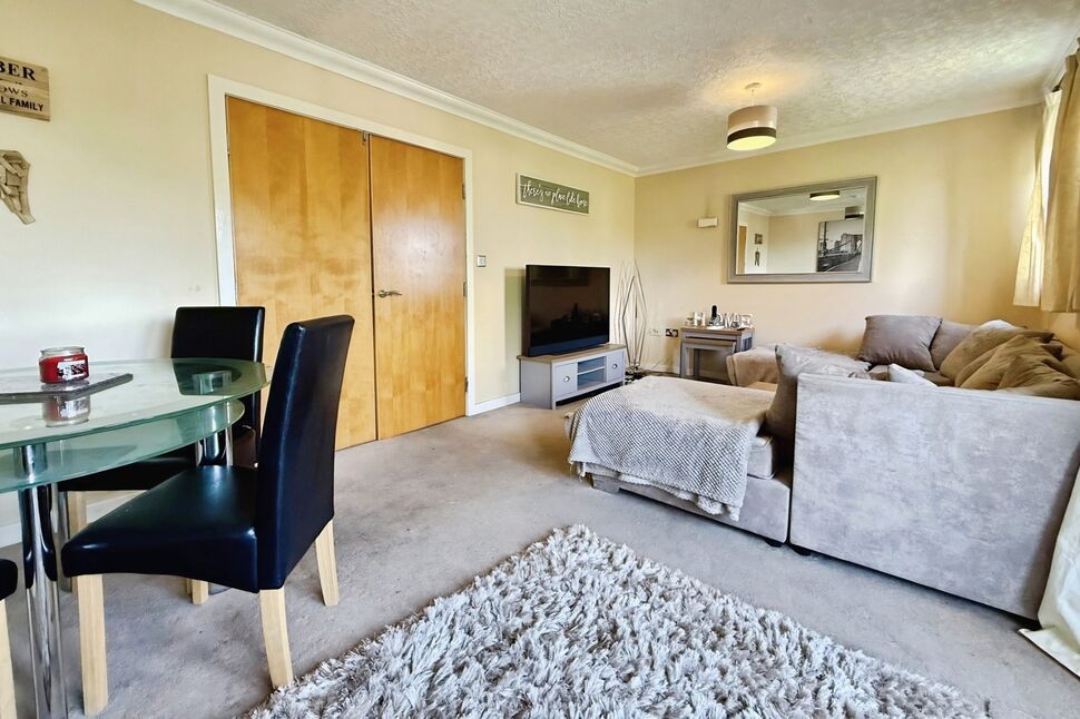 Living / Dining Room
