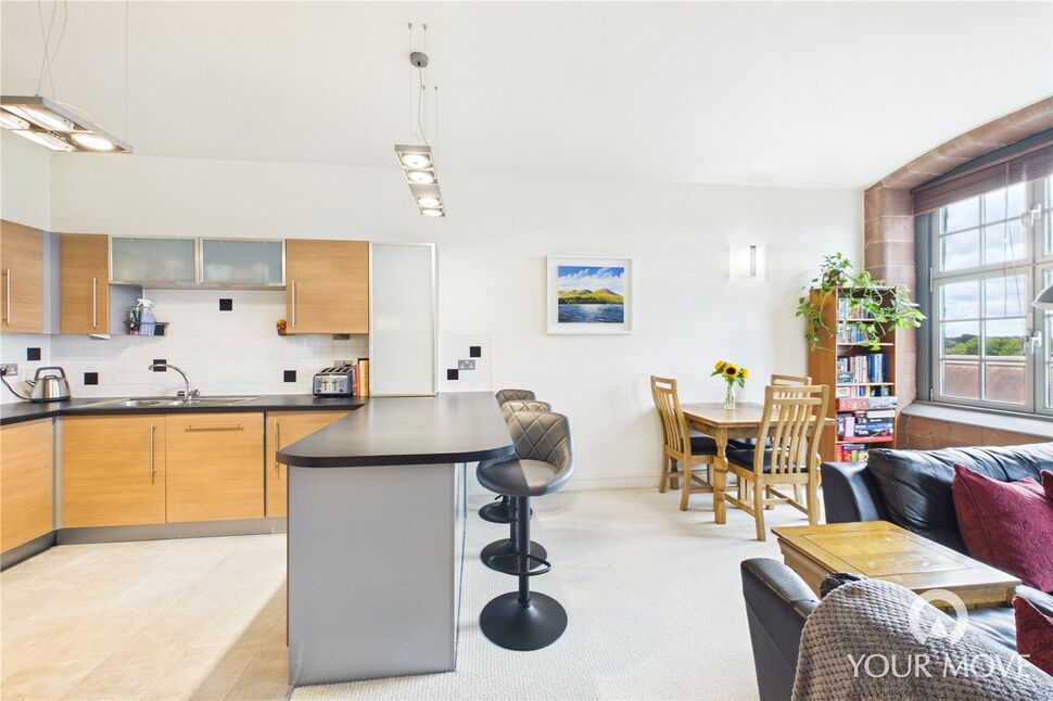 Living / Kitchen / Diner