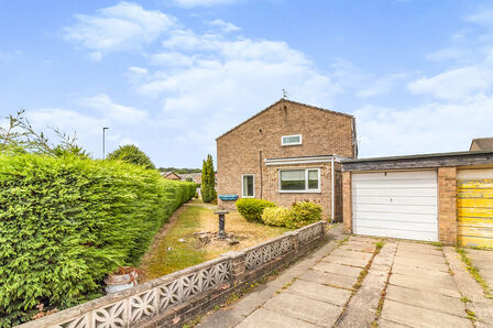 Chapel Road, 3 bedroom End Terrace House to rent, £875 pcm