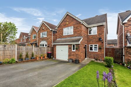 Coach Road, 4 bedroom Detached House for sale, £385,000