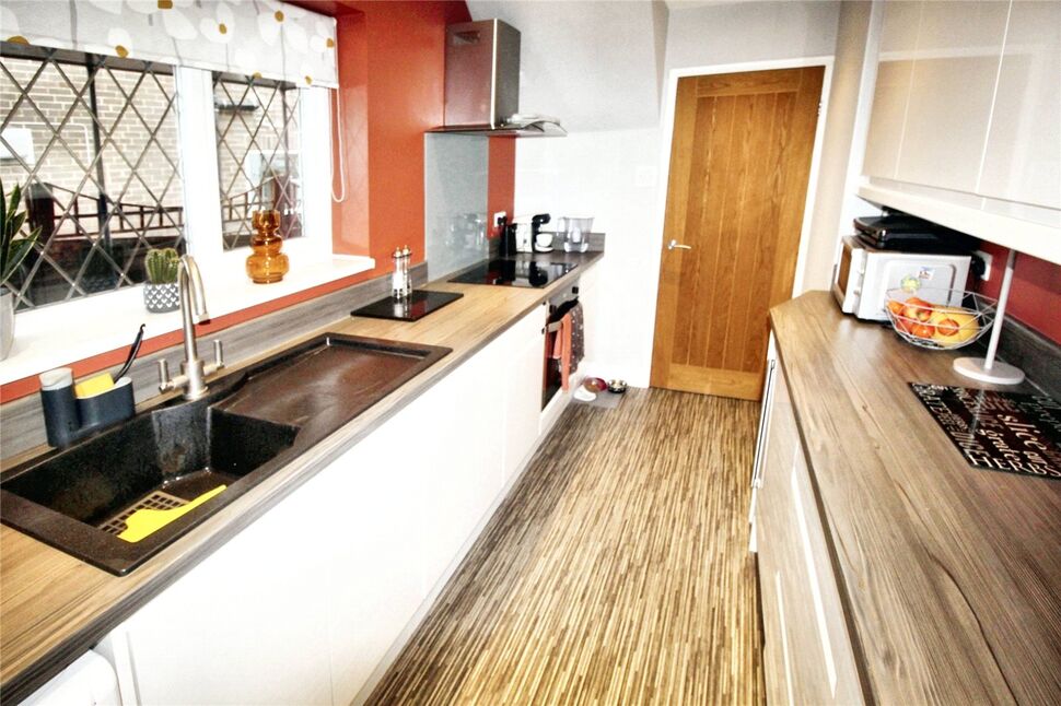 3 bedroom Semi Detached House for sale, Tunwell Greave, Sheffield, S5