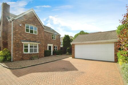Chambers Grove, 4 bedroom Detached House for sale, £440,000