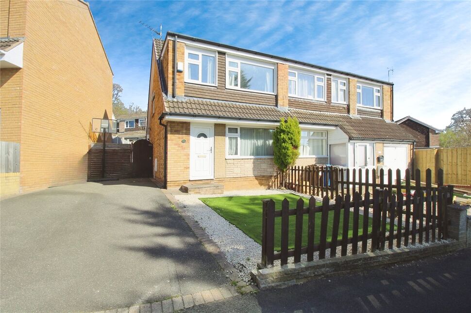 Main image of 3 bedroom Semi Detached House for sale, Glenwood Crescent, Chapeltown, South Yorkshire, S35