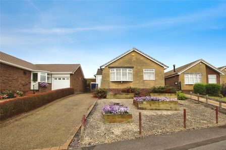 Markbrook Drive, 3 bedroom Detached Bungalow for sale, £295,000