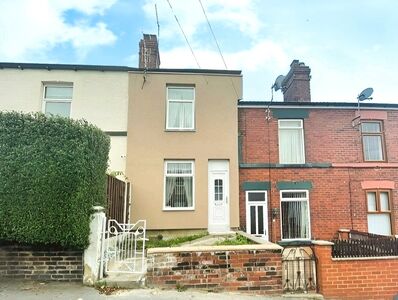 Limpsfield Road, 2 bedroom Mid Terrace House for sale, £120,000