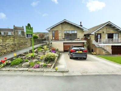 Chapel Road, 4 bedroom Detached House for sale, &pound;525,000