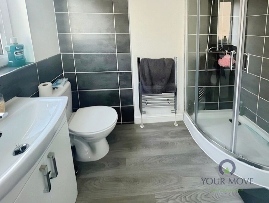 En-Suite Shower Room