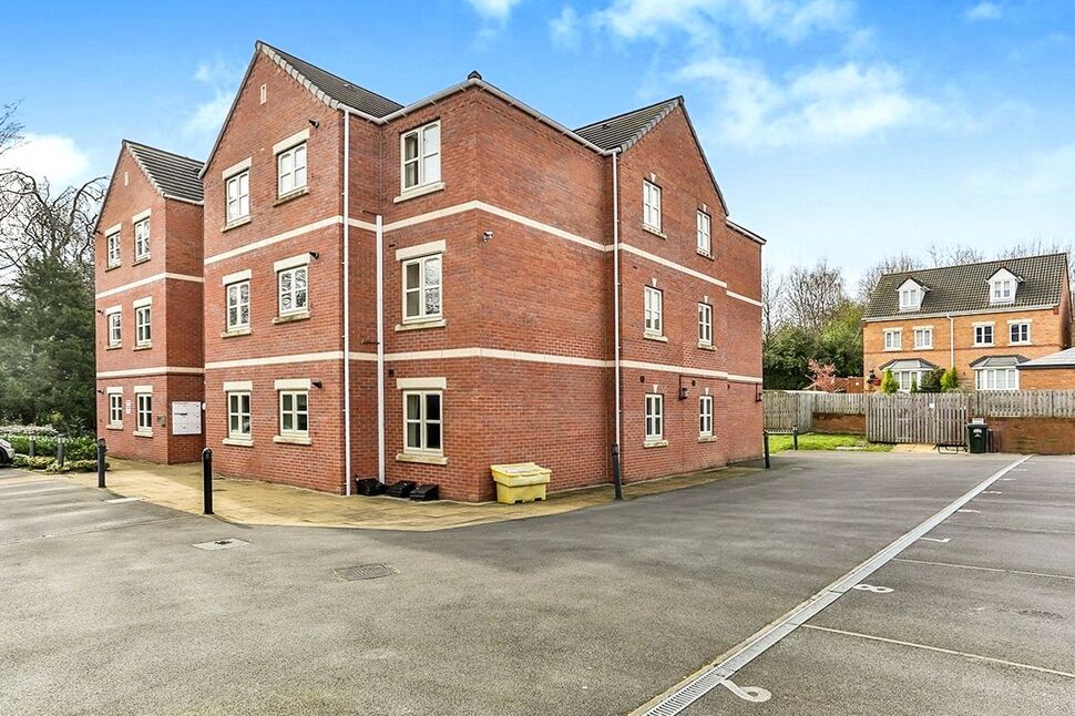 Main image of 2 bedroom Flat to rent, Grange Court, Wombwell, Barnsley, S73
