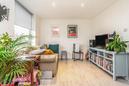 1 bedroom  Flat to rent