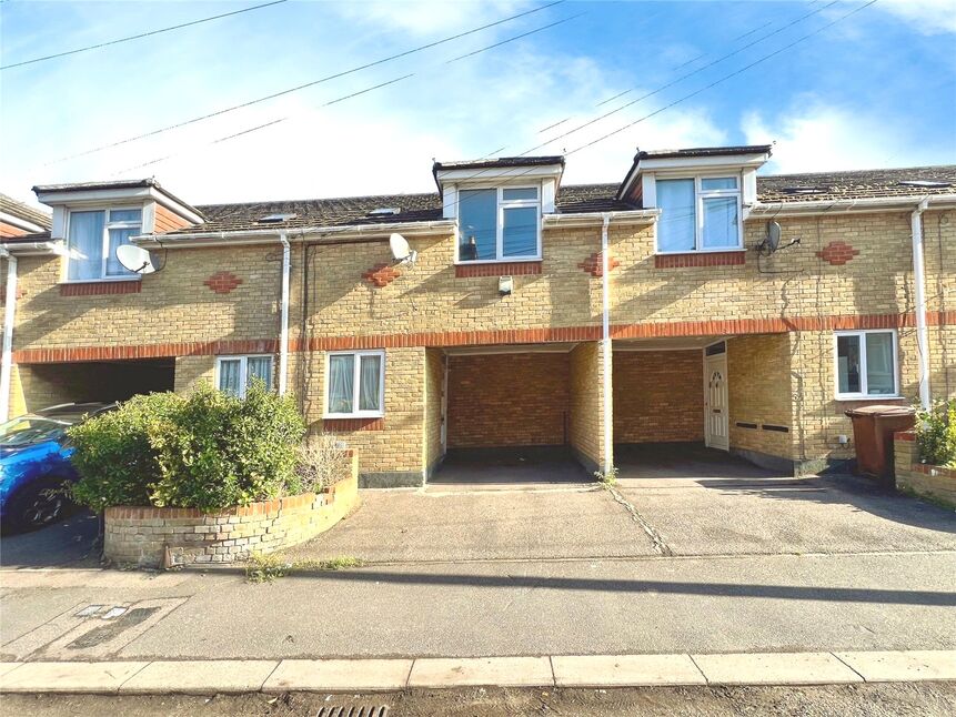 Main image of 3 bedroom Mid Terrace House to rent, Ernest Road, Chatham, Kent, ME4