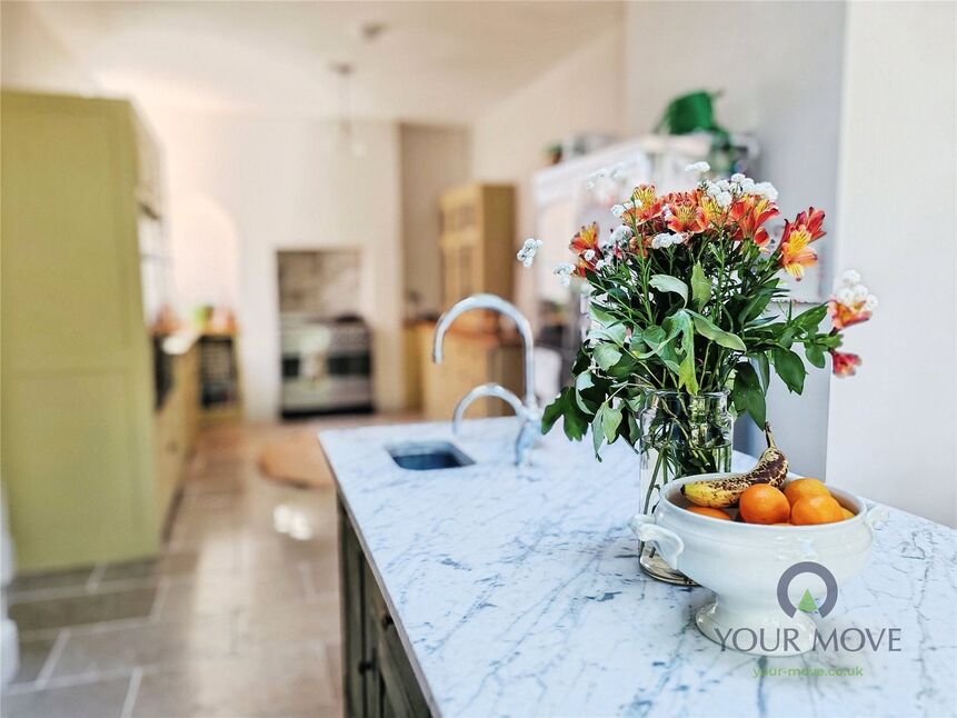 Kitchen / Diner / Family Room