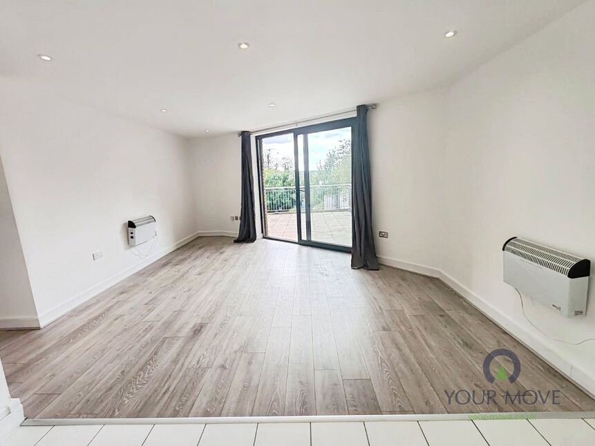 Living Room / Kitchen