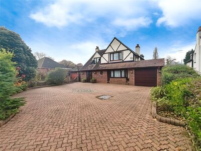 Maidstone Road, 4 bedroom Detached House for sale, £800,000