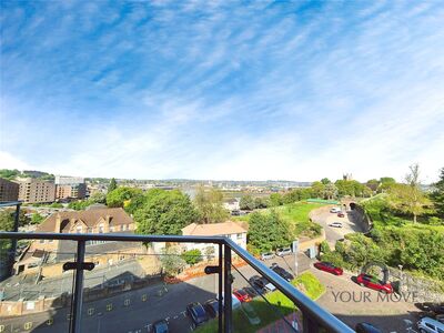 2 bedroom  Flat for sale