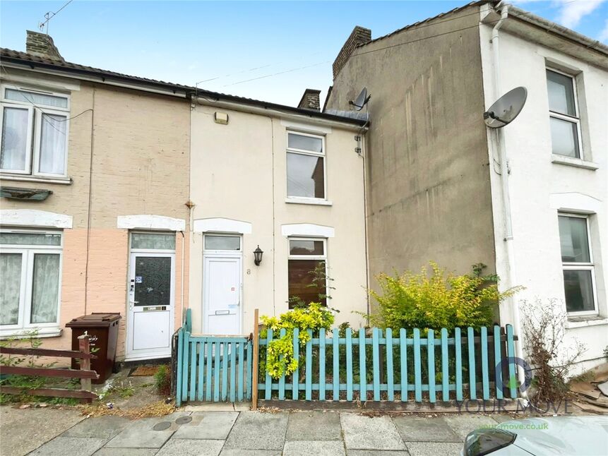 Main image of 2 bedroom Mid Terrace House for sale, Listmas Road, Chatham, Kent, ME4