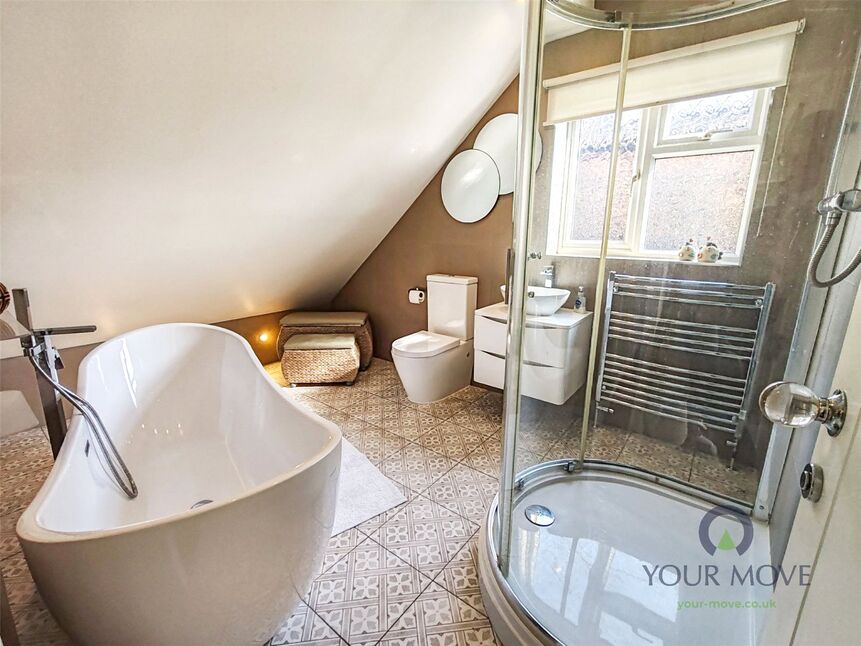 Main Bathroom