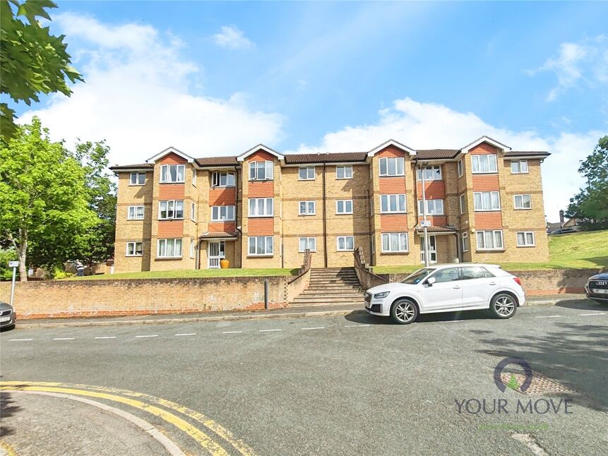 Main image of 2 bedroom Flat for sale, Chilham Close, Chatham, Kent, ME4