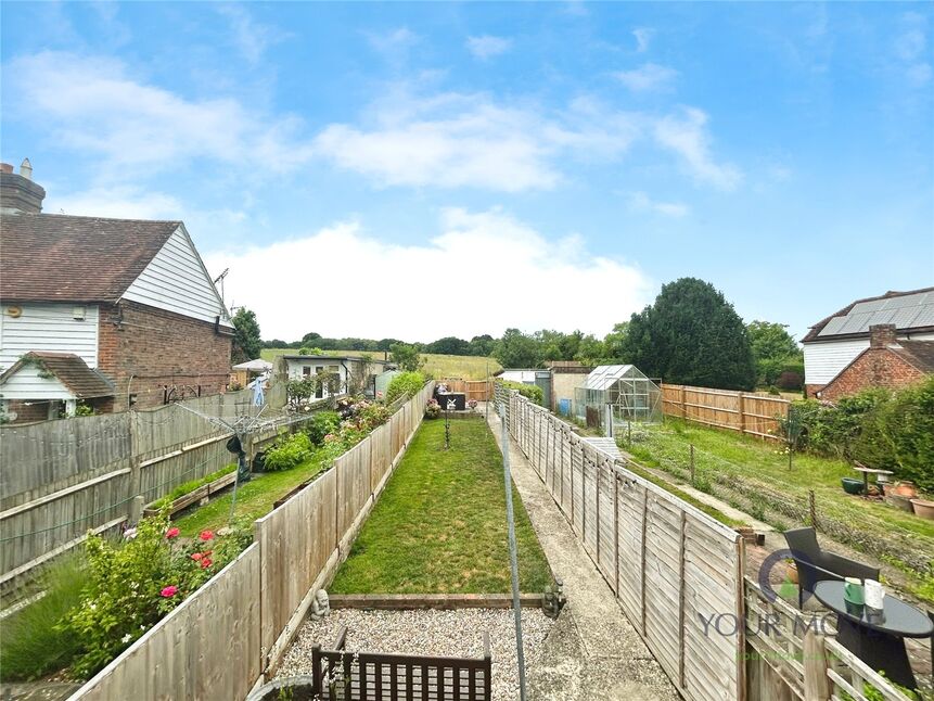 Main image of 2 bedroom Mid Terrace House for sale, Maidstone Road, Nettlestead, Kent, ME18