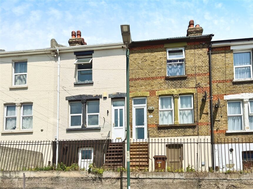 Main image of 2 bedroom Mid Terrace House to rent, Upper Luton Road, Chatham, Kent, ME5