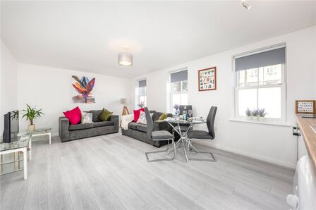 1 bedroom  Flat for sale
