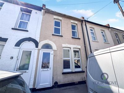 2 bedroom Mid Terrace House for sale