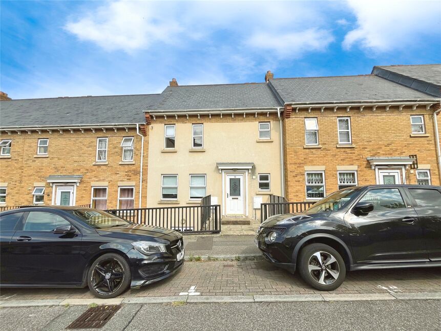 Main image of 4 bedroom Mid Terrace House to rent, Christopher Road, Chatham, Kent, ME4