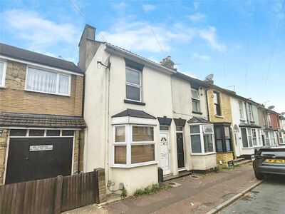 3 bedroom End Terrace House for sale