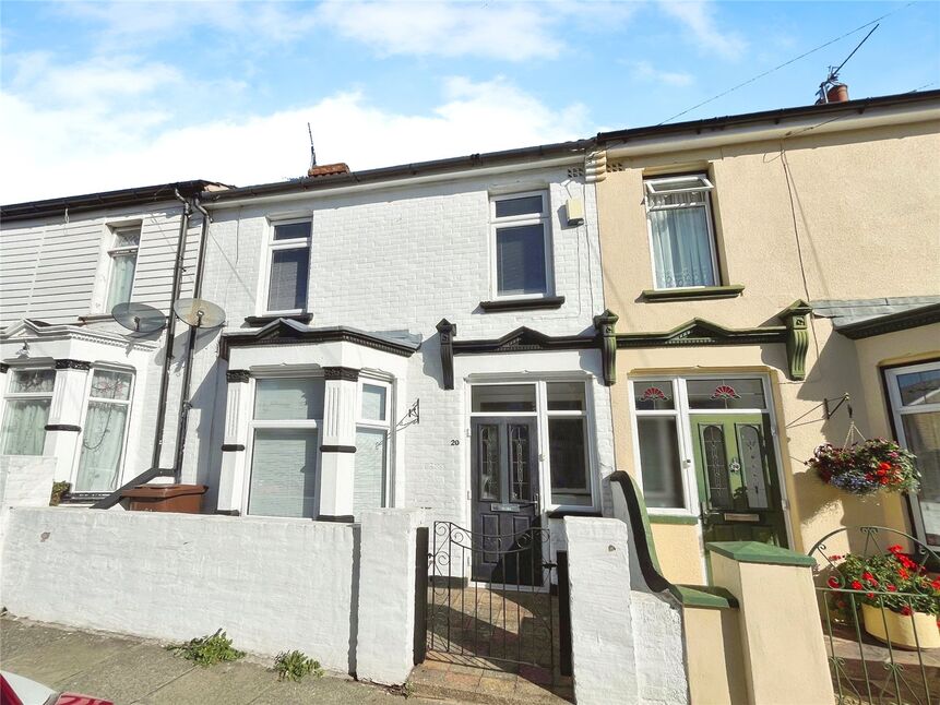 Main image of 1 bedroom Mid Terrace Room to rent, Lansdowne Road, Chatham, Kent, ME4