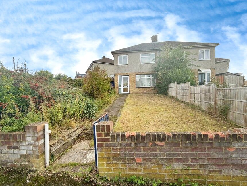 Main image of 3 bedroom Semi Detached House to rent, Bankside, Chatham, Kent, ME5