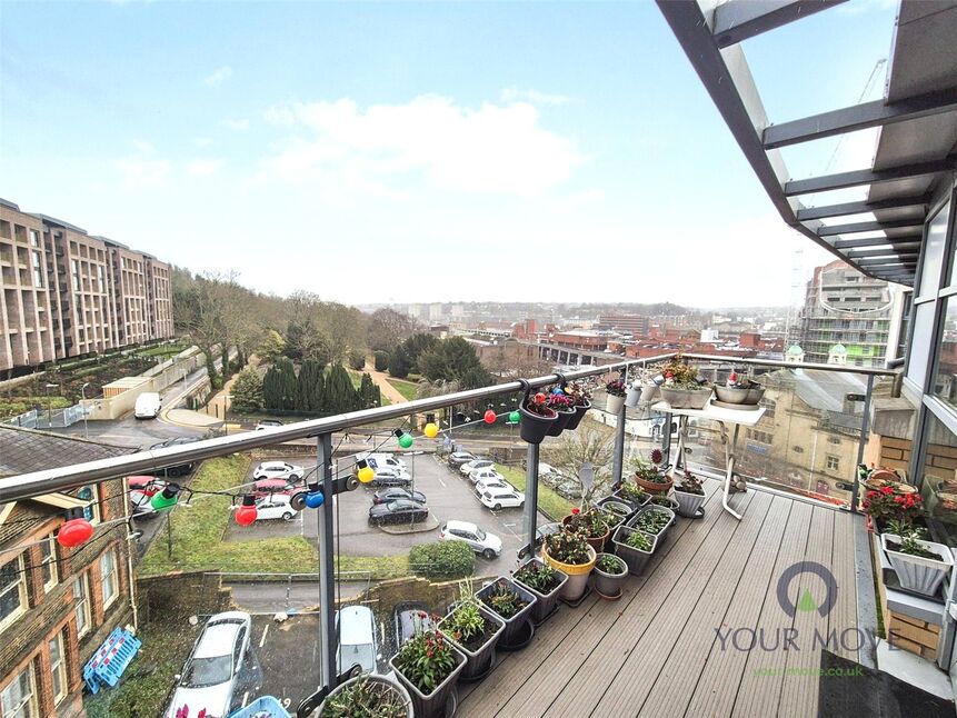 Main image of 2 bedroom Flat for sale, Barrier Road, Chatham, Kent, ME4