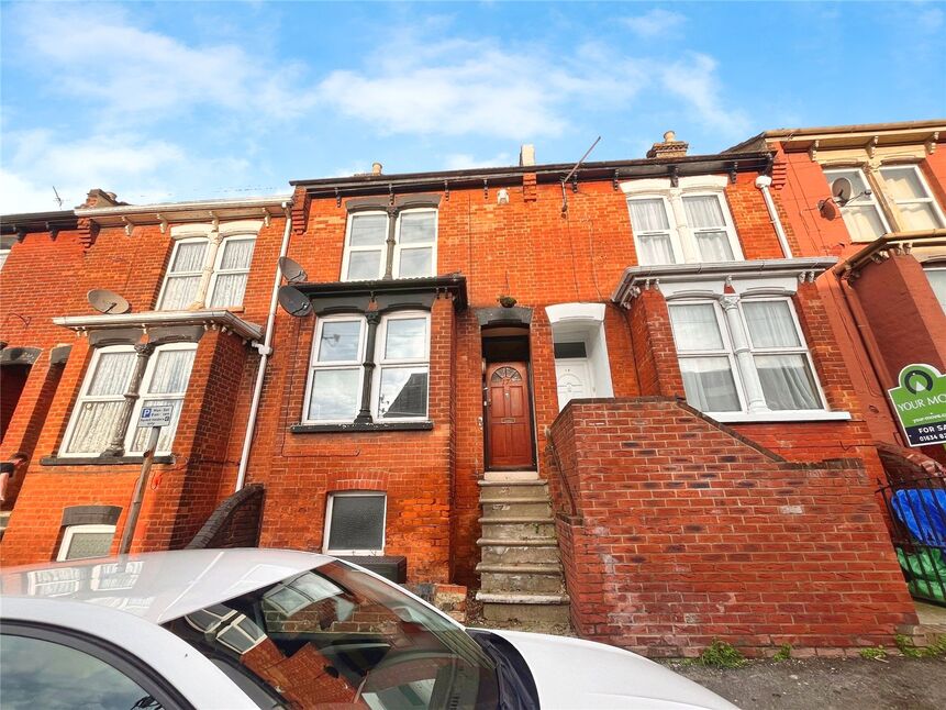 Main image of 2 bedroom Mid Terrace House to rent, Hillside Road, Chatham, Kent, ME4