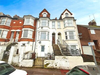 Rochester Street, 1 bedroom Mid Terrace Room to rent, &pound;600 pcm