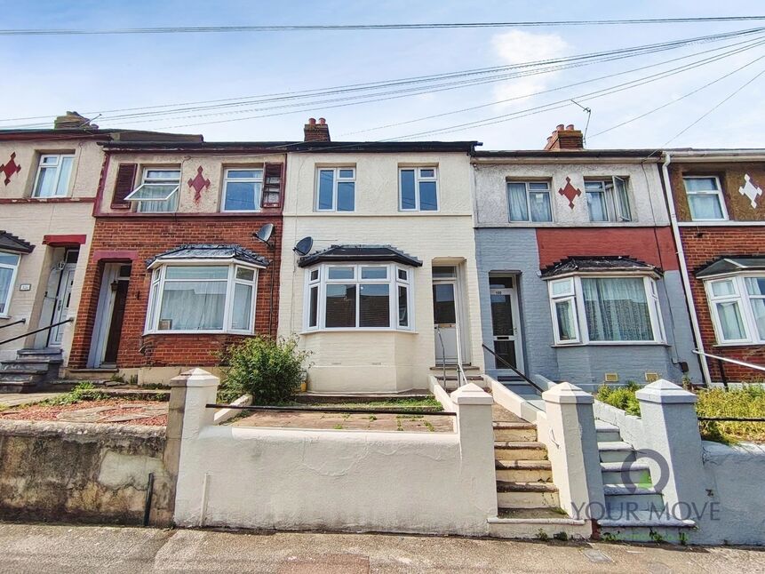 Main image of 3 bedroom Mid Terrace House for sale, Pagitt Street, Chatham, Kent, ME4