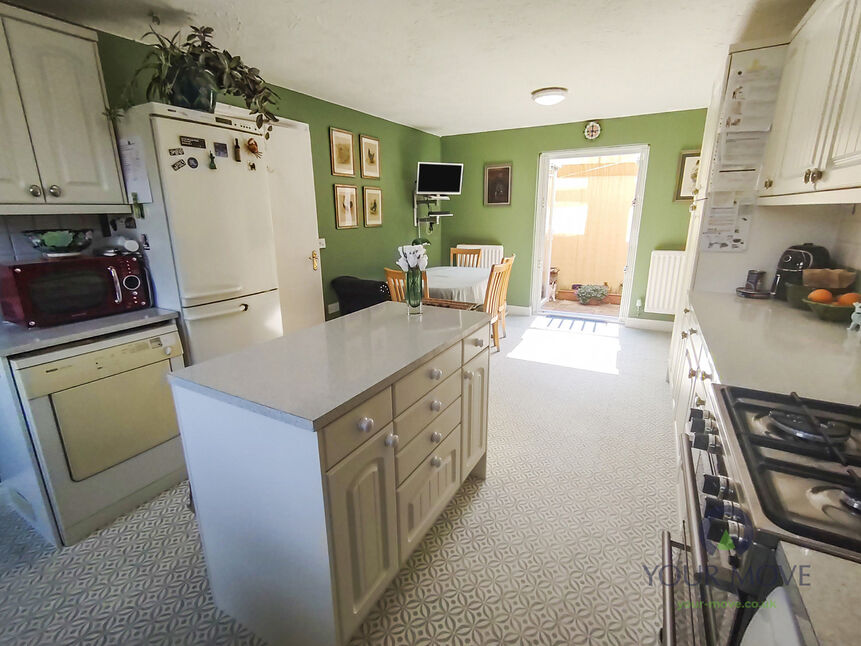 Kitchen / Diner