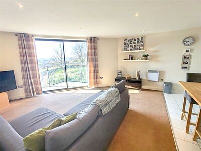 Barrier Road, 1 bedroom Flat for sale, &pound;125,000