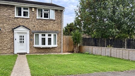 3 bedroom End Terrace House for sale